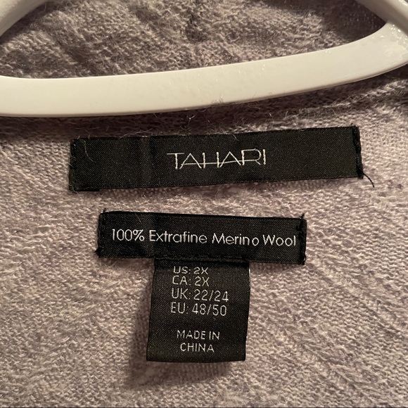 Ok100% ultrafine merino wool cardigan, Tahari, size 2X - Picture 3 of 4